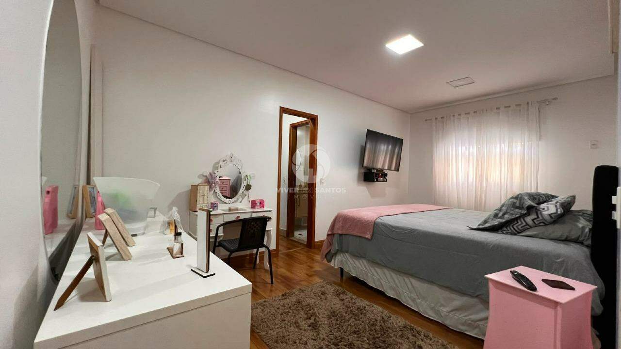 Casa Sobreposta Alta 4 Suítes, Piscina e Área Gourmet no Embaré - Santos SP em Embaré, Santos — foto 19