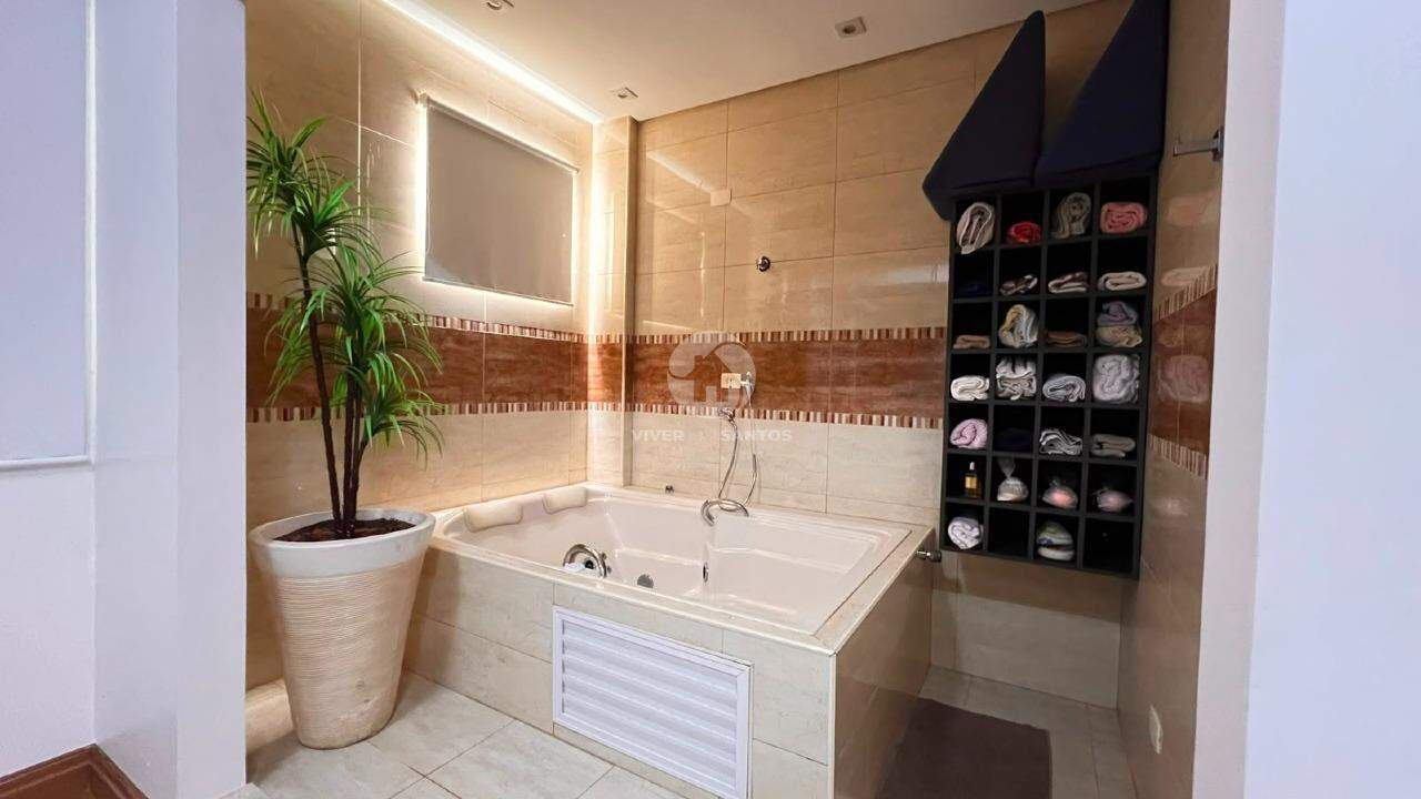 Casa Sobreposta Alta 4 Suítes, Piscina e Área Gourmet no Embaré - Santos SP em Embaré, Santos — foto 10