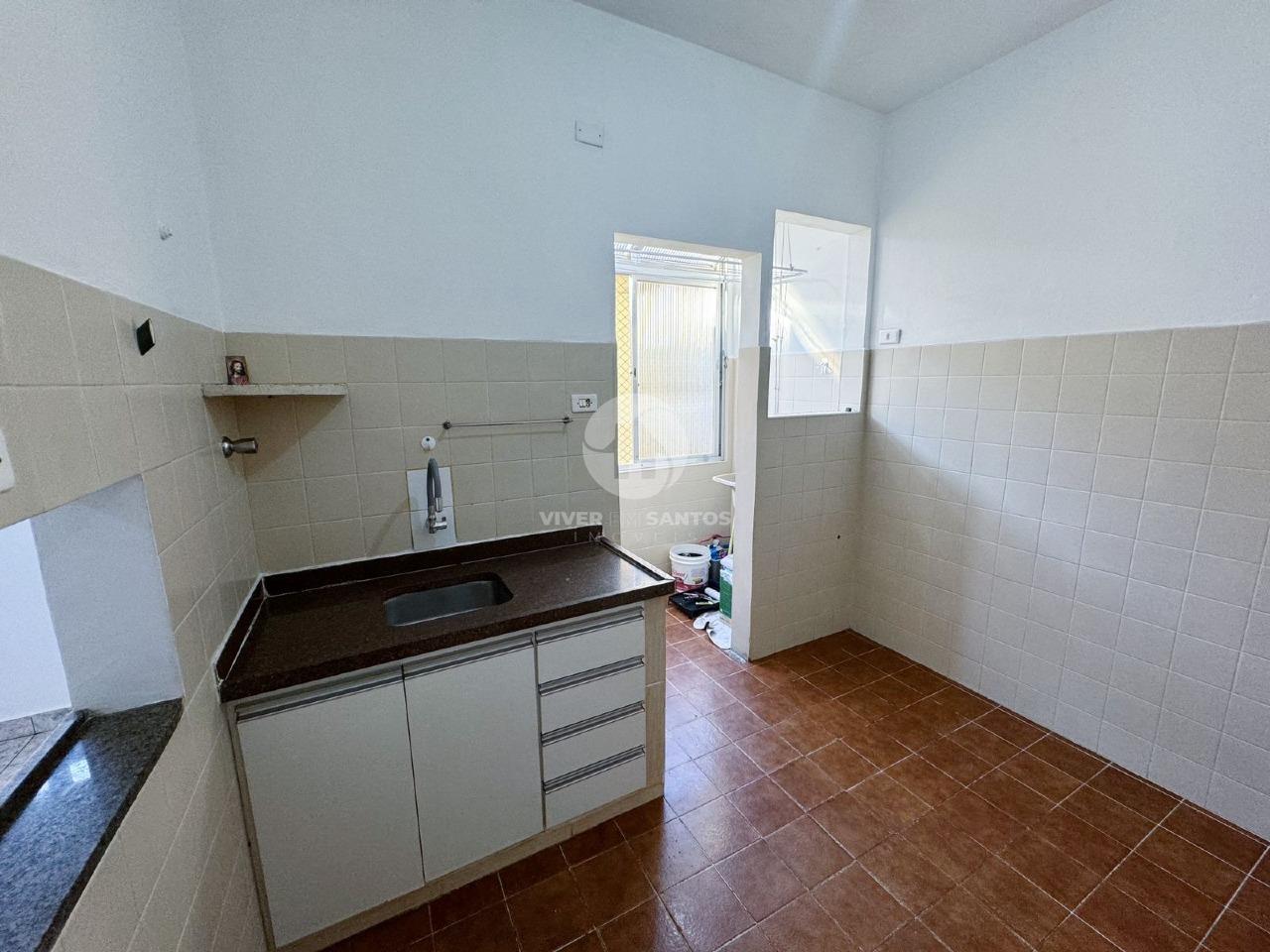 Apartamento 2 Dormitórios, Ótima Localização e 1 Vaga no Gonzaga - Santos SP em Gonzaga, Santos — foto 13