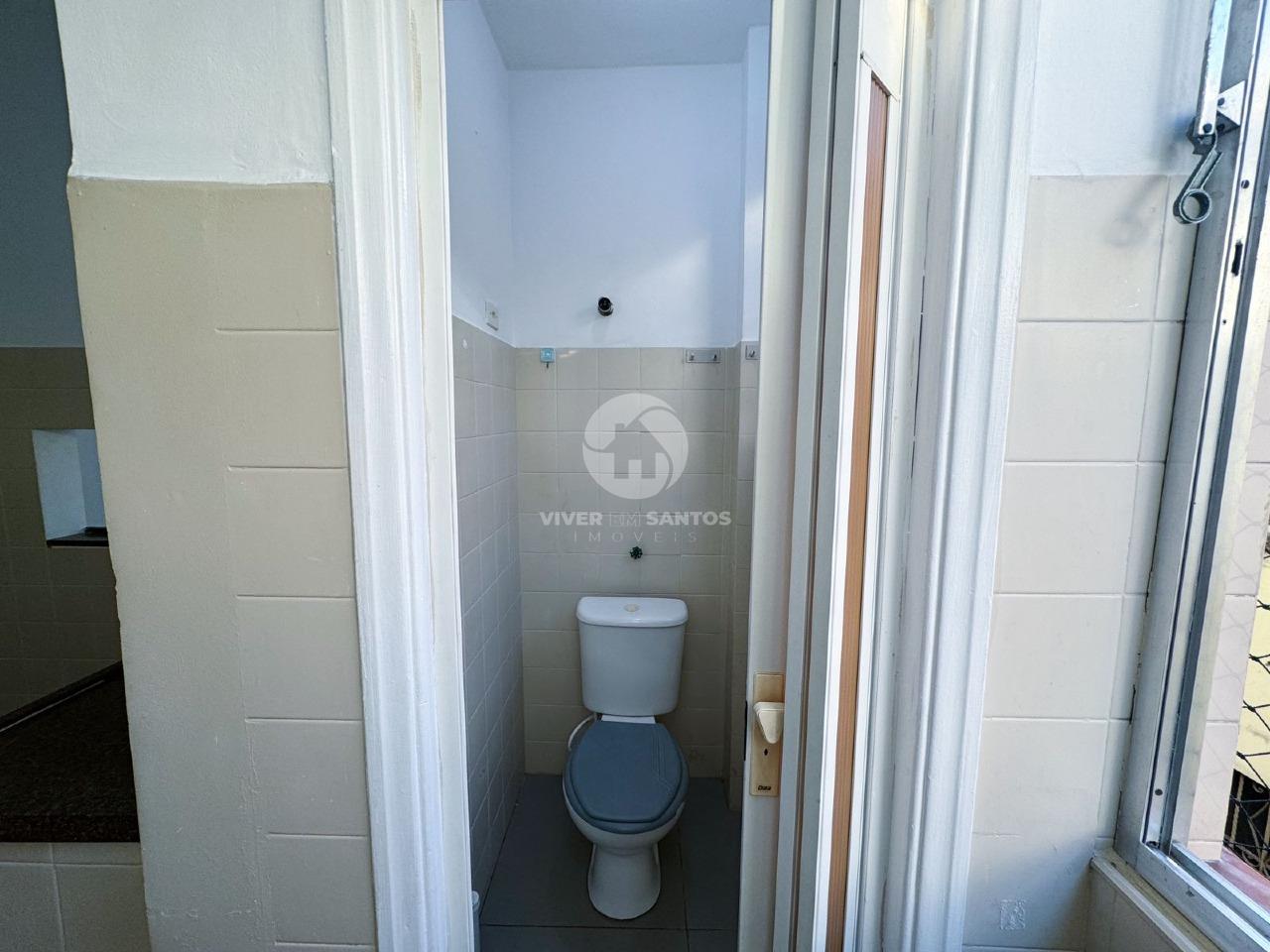 Apartamento 2 Dormitórios, Ótima Localização e 1 Vaga no Gonzaga - Santos SP em Gonzaga, Santos — foto 17