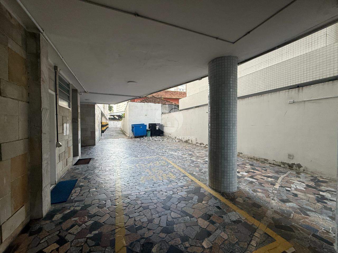 Apartamento 1 Dormitório, Armários Planejados e Reformado no José Menino - Santos SP em José Menino, Santos — foto 5