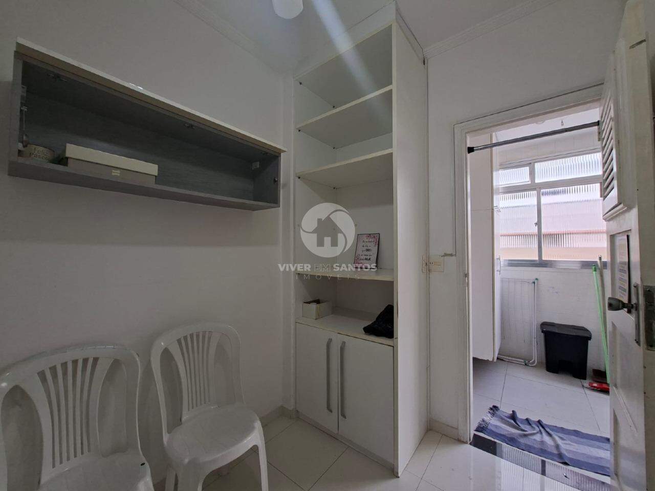 Apartamento 2 Dormitórios, Dependência Completa e Mobiliado no Marapé - Santos SP em Marapé, Santos — foto 13