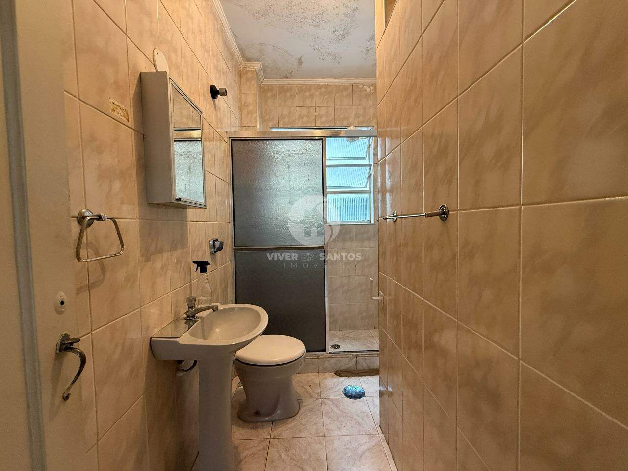 Apartamento 2 Dormitórios, Próximo a Tudo na Avenida Ana Costa - Vila Mathias Santos SP em Vila Mathias, Santos — foto 10