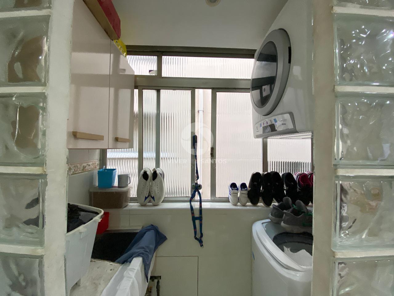 Apartamento 2 Dormitórios, Excelente Localização no Gonzaga - Santos SP em Gonzaga, Santos — foto 13