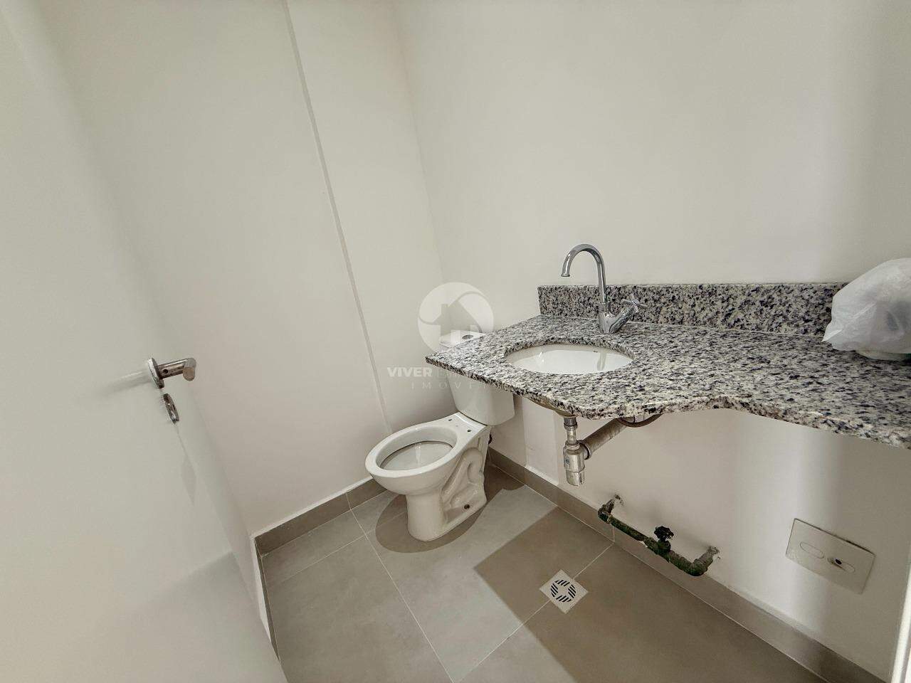Sala Comercial 42 m², Ideal para Escritório ou Consultório na Vila Mathias - Santos SP em Vila Matias, Santos — foto 9