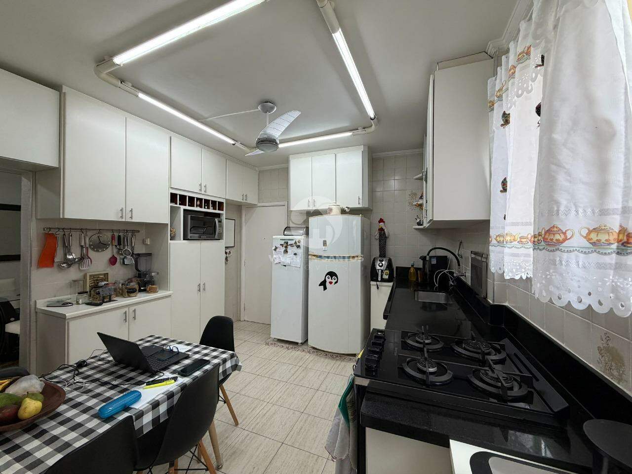 Apartamento 2 Dormitórios, Dependência Completa e Vaga Livre no Campo Grande - Santos SP em Campo Grande, Santos — foto 13
