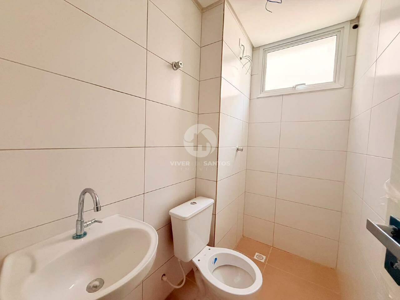 Apartamento Térreo 2 Dormitórios, Elevador e Churrasqueira no Macuco - Santos SP em Macuco, Santos — foto 7