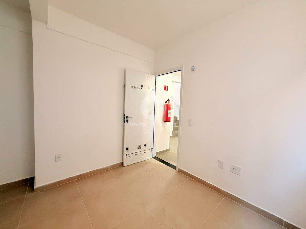 Apartamento Térreo 2 Dormitórios, Elevador e Churrasqueira no Macuco - Santos SP em Macuco, Santos — foto 2