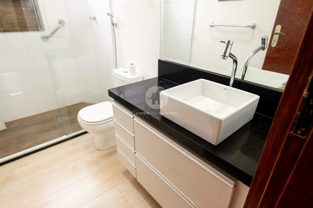 Apartamento 4 Dormitórios, Reformado e Porteira Fechada no Gonzaga - Santos/SP em Gonzaga, Santos — foto 9
