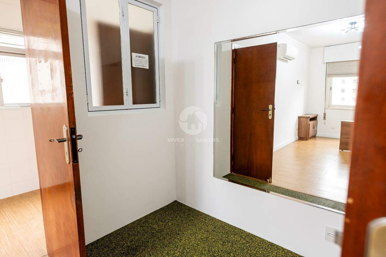 Apartamento 4 Dormitórios, Reformado e Porteira Fechada no Gonzaga - Santos/SP em Gonzaga, Santos — foto 13