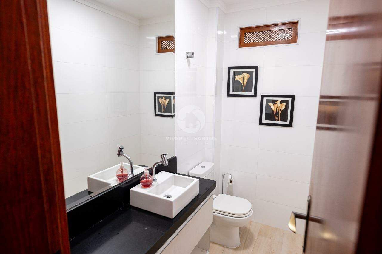 Apartamento 4 Dormitórios, Reformado e Porteira Fechada no Gonzaga - Santos/SP em Gonzaga, Santos — foto 5