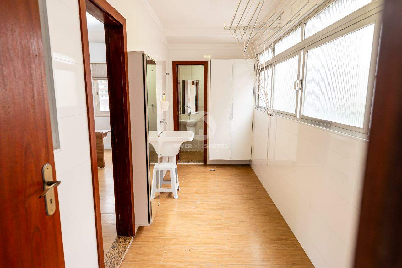 Apartamento 4 Dormitórios, Reformado e Porteira Fechada no Gonzaga - Santos/SP em Gonzaga, Santos — foto 14