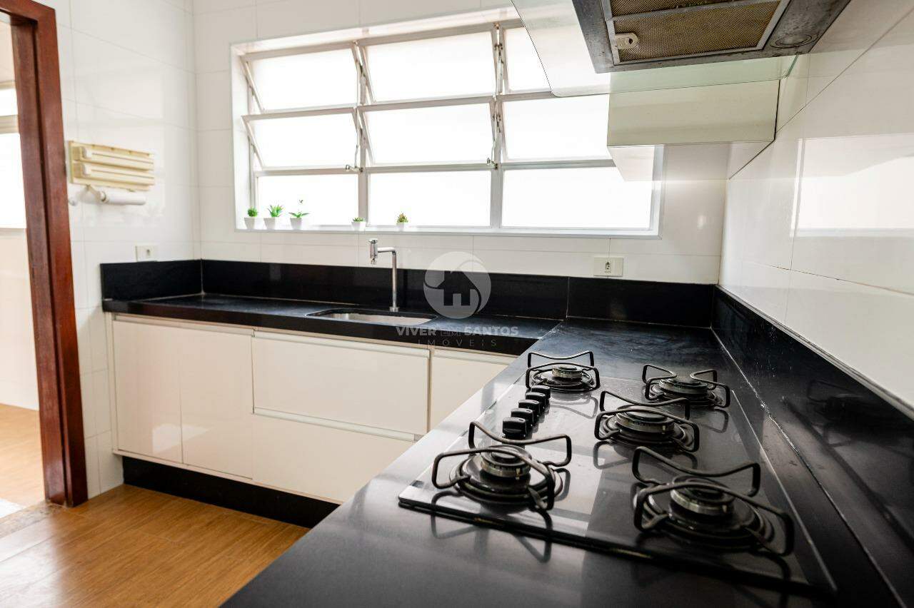 Apartamento 4 Dormitórios, Reformado e Porteira Fechada no Gonzaga - Santos/SP em Gonzaga, Santos — foto 12