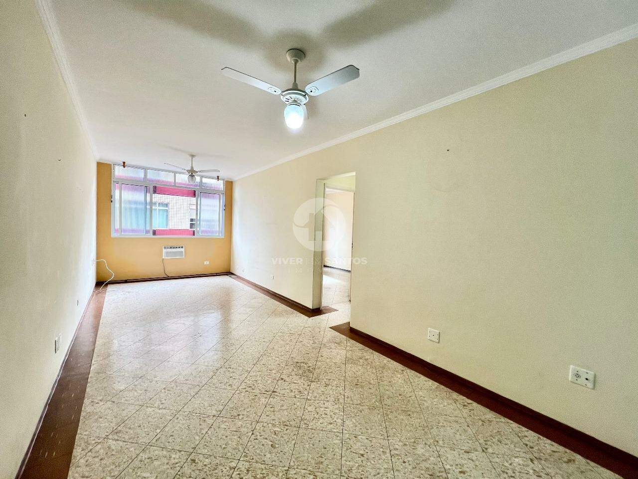 Apartamento 1 Dormitório, Garagem Coletiva e Quadra da Praia na Pompéia - Santos SP em Pompéia, Santos — foto 2