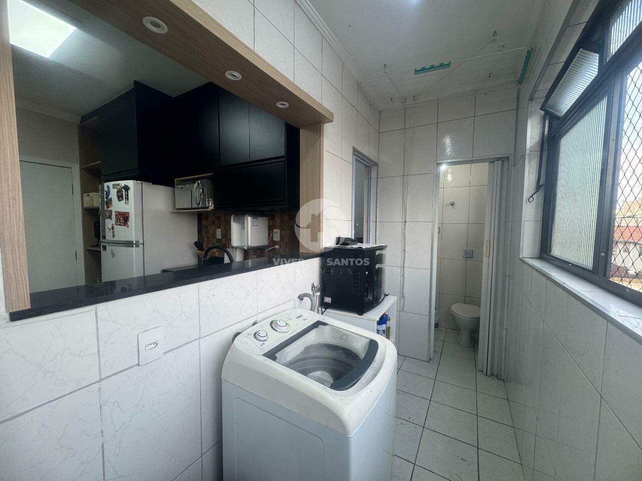 Apartamento Reformado com 2 Dormitórios sendo 1 suite + Dependência em Marapé, Santos — foto 17