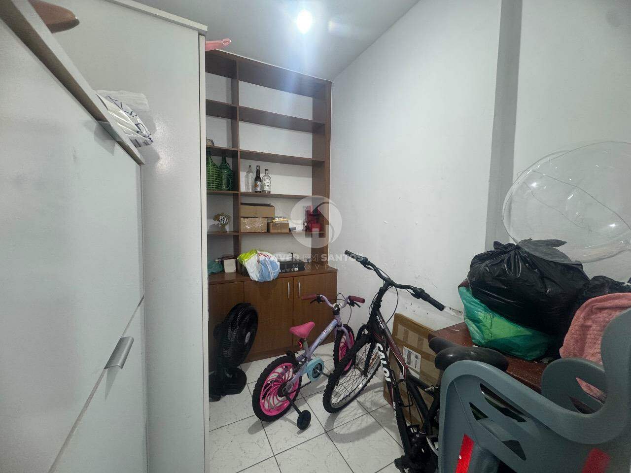 Apartamento Reformado com 2 Dormitórios sendo 1 suite + Dependência em Marapé, Santos — foto 18