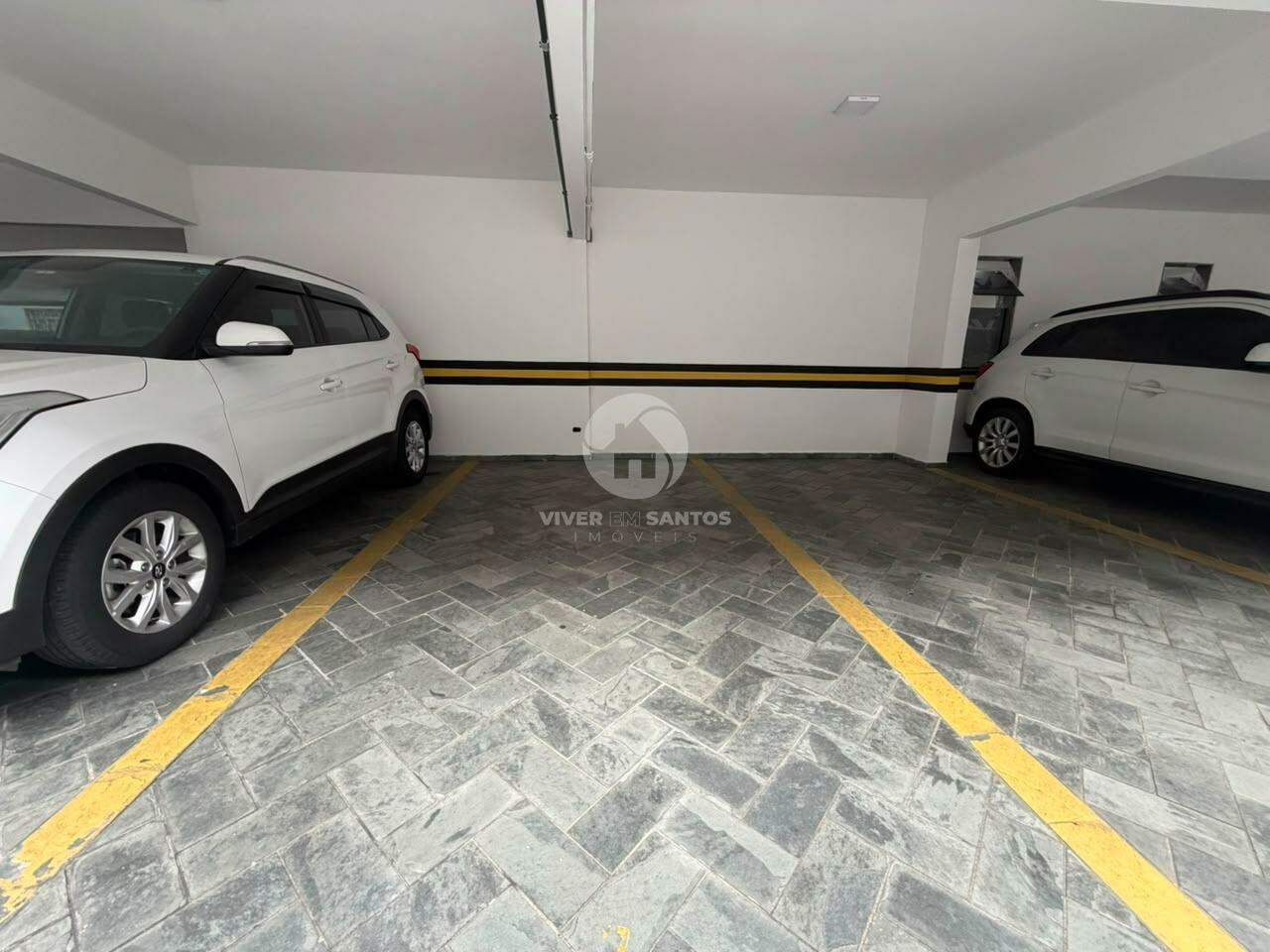 Apartamento 2 Dormitórios, 1 Vaga Demarcada no Marapé - Santos SP em Marapé, Santos — foto 16