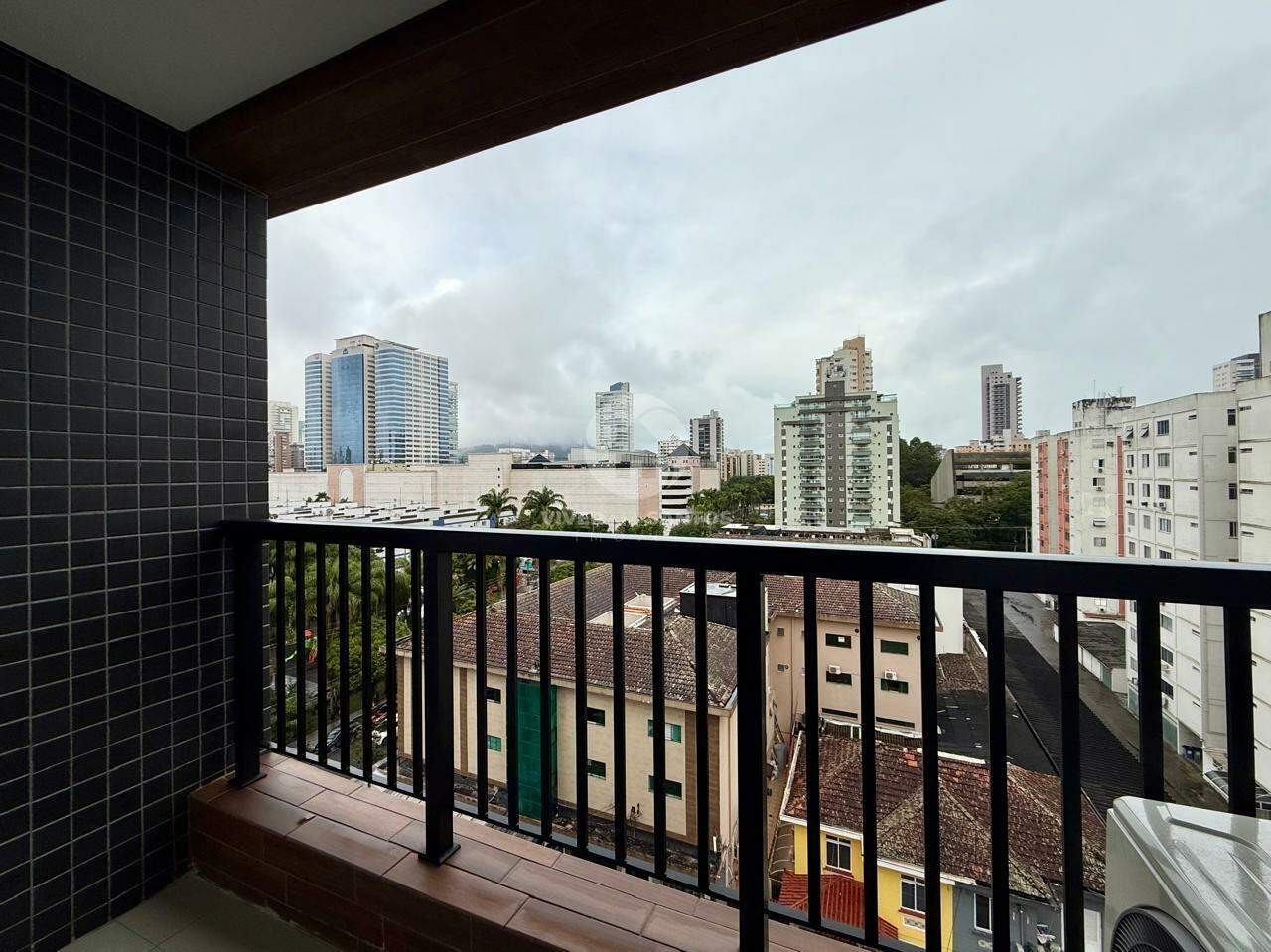 Apartamento com 1 quarto 2 banheiros Porteira Fechada na Aparecida em Embaré, Santos — foto 4
