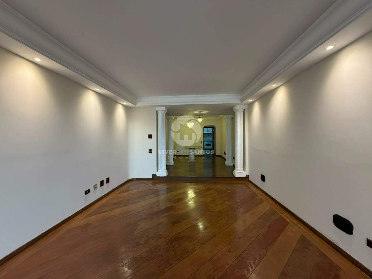 APARTAMENTO COM 2 VAGAS DEMARCADAS em Gonzaga, Santos — foto 3