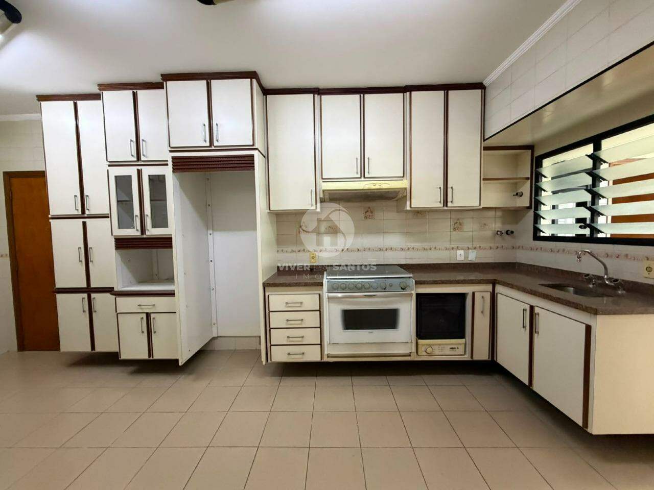 APARTAMENTO COM 2 VAGAS DEMARCADAS em Gonzaga, Santos — foto 8