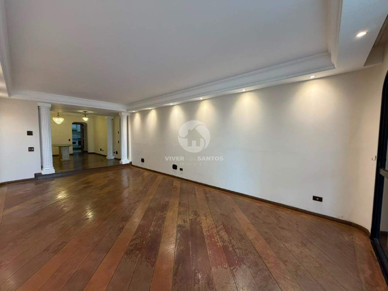 APARTAMENTO COM 2 VAGAS DEMARCADAS em Gonzaga, Santos — foto 4