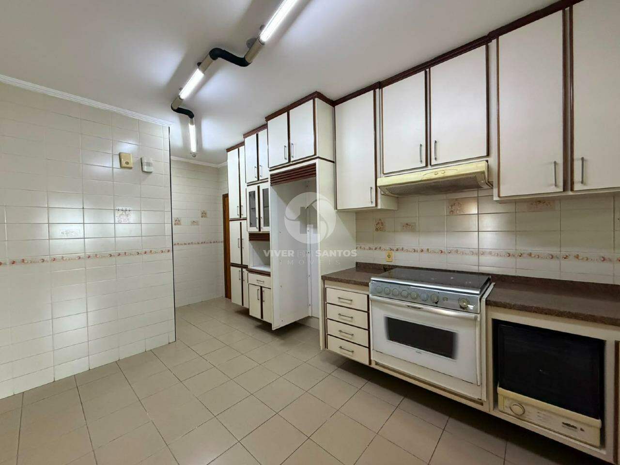 APARTAMENTO COM 2 VAGAS DEMARCADAS em Gonzaga, Santos — foto 9