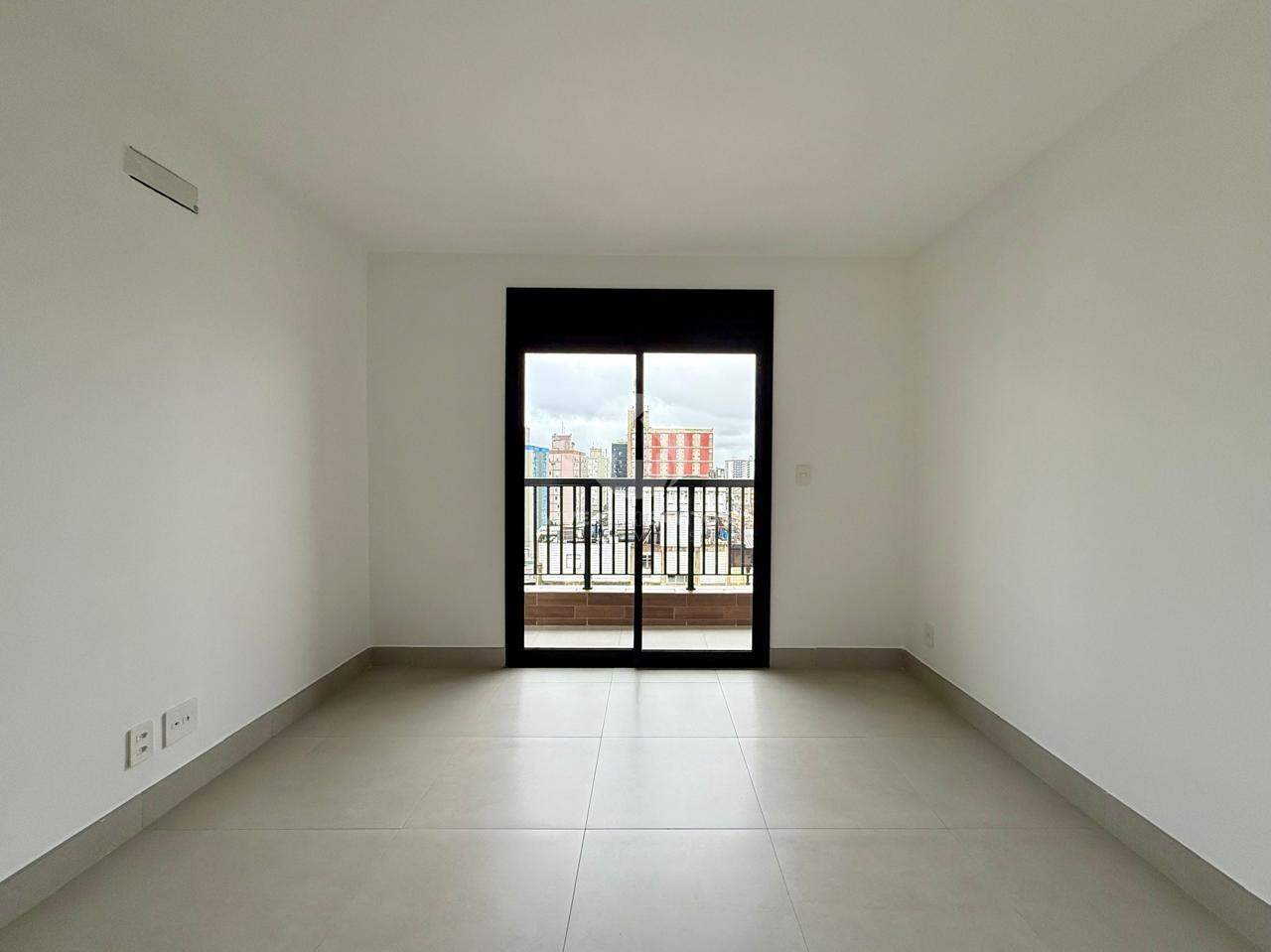 Apartamento com 1 quarto sendo 1 suíte na Aparecida em Santos em Embaré, Santos — foto 3