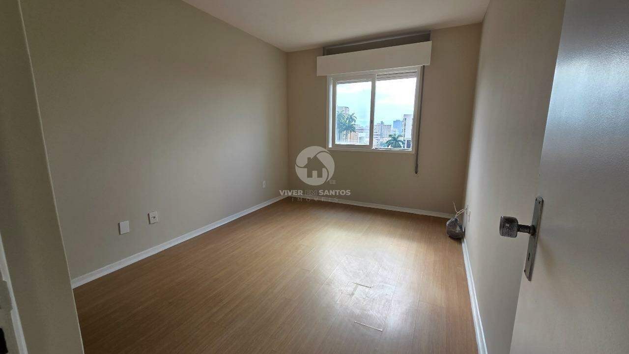 Apartamento dois quartos, dependência e vaga no coração do Boqueirão em Boqueirão, Santos — foto 2