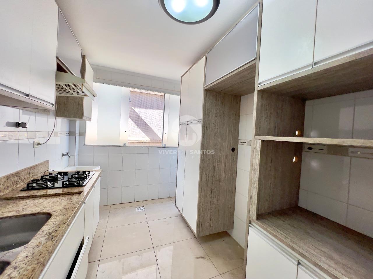 Apartamento varanda de frente reformado 2 quartos, na quadra da praia no Boqueirão - Santos em Boqueirão, Santos — foto 13