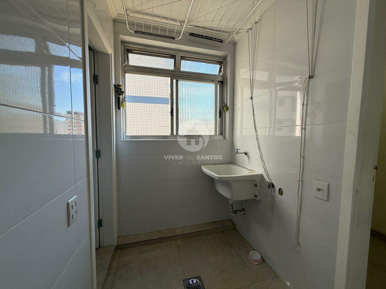 Apartamento 2 Dormitórios, 1 Vaga e Vista Permanente para o Mar no Embaré - Santos/SP em Embaré, Santos — foto 19