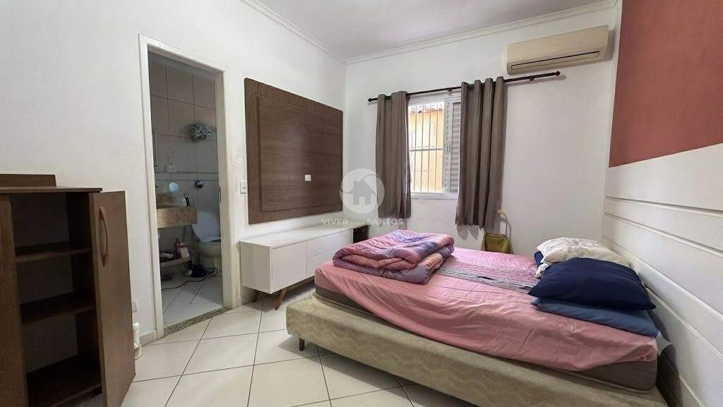 Casa Sobreposta Baixa 3 Suítes, 2 Vagas, Piscina e Churrasqueira no Campo Grande - Santos SP em Campo Grande, Santos — foto 17