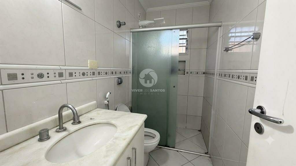 Casa Sobreposta Baixa 3 Suítes, 2 Vagas, Piscina e Churrasqueira no Campo Grande - Santos SP em Campo Grande, Santos — foto 10