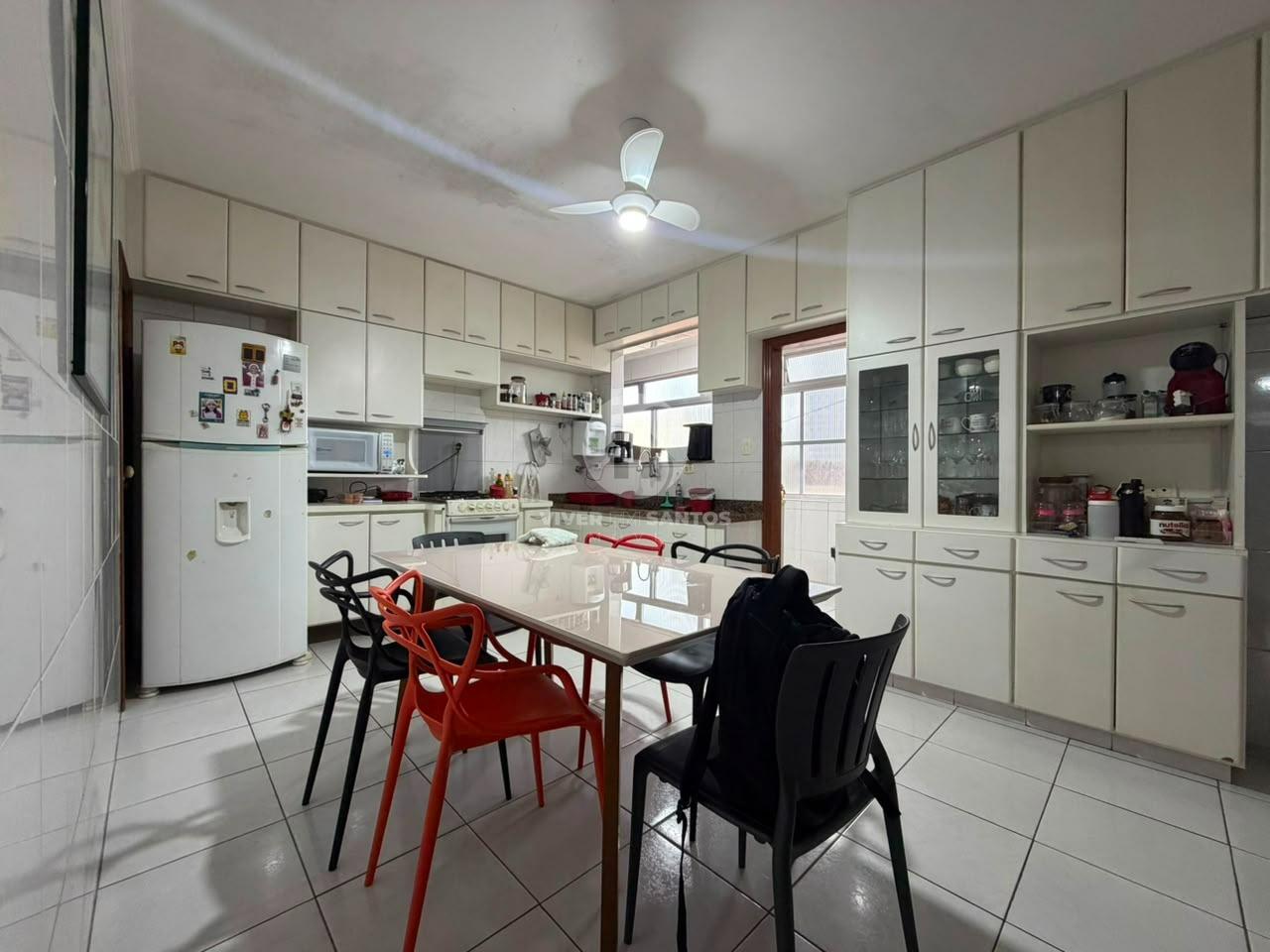 Apartamento 3 Dormitórios, 2 Vagas em Box e Frente Mar na Ponta da Praia - Santos SP em Ponta da Praia, Santos — foto 17