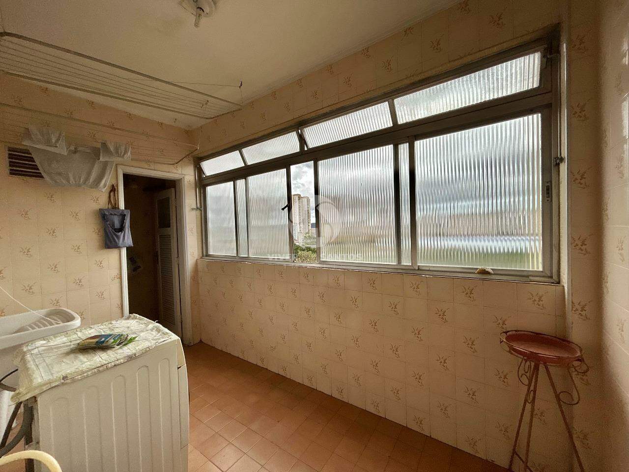 Apartamento 2 Dormitórios, 1 Vaga, Vista Livre e Potencial para Reforma na Ponta da Praia - Santos SP em Ponta da Praia, Santos — foto 8