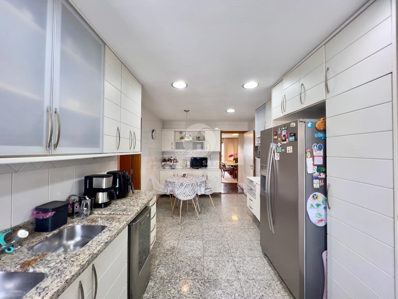 Apartamento 4 Dormitórios, 3 Vagas, Andar Alto e Varanda Gourmet no Boqueirão - Santos SP em Boqueirão, Santos — foto 29