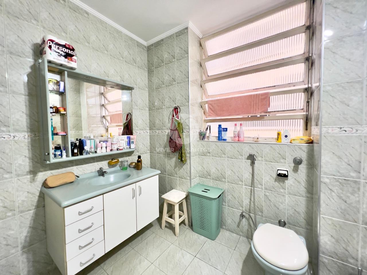 Apartamento 2 Dormitórios, Segunda Quadra da Praia e Potencial para Retrofit no Boqueirão - Santos SP em Boqueirão, Santos — foto 13