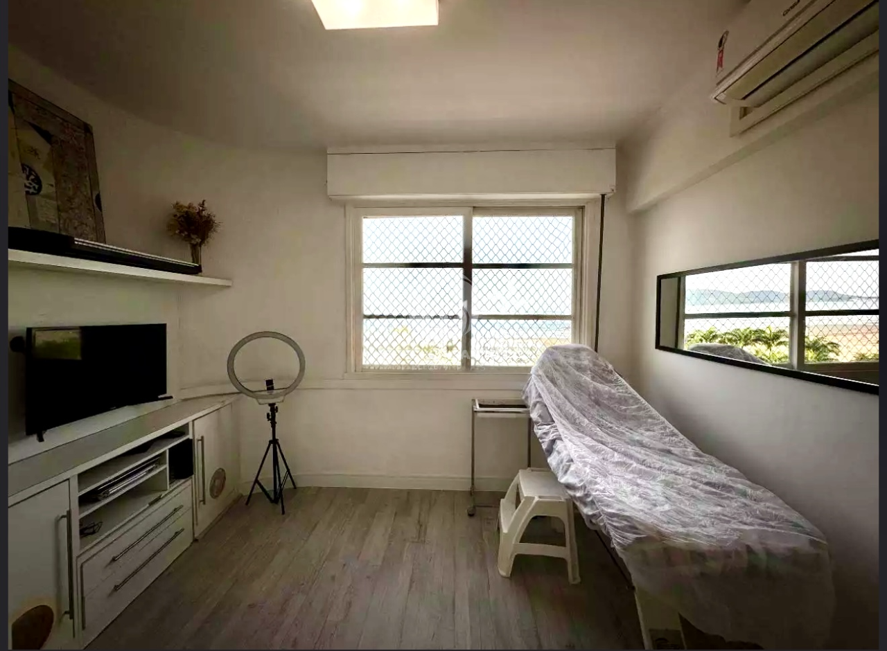 Apartamento 2 Dormitórios, 1 Vaga, Frente Mar e Andar Alto no José Menino - Santos SP em José Menino, Santos — foto 16