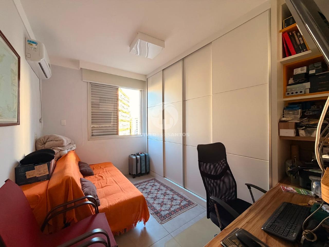 Apartamento 2 Dormitórios, Reformado e Quadra da Praia no Boqueirão - Santos SP em Boqueirão, Santos — foto 12