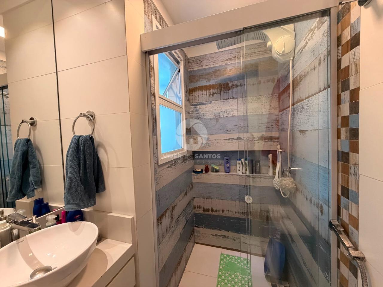 Apartamento 2 Dormitórios, Reformado e Quadra da Praia no Boqueirão - Santos SP em Boqueirão, Santos — foto 13