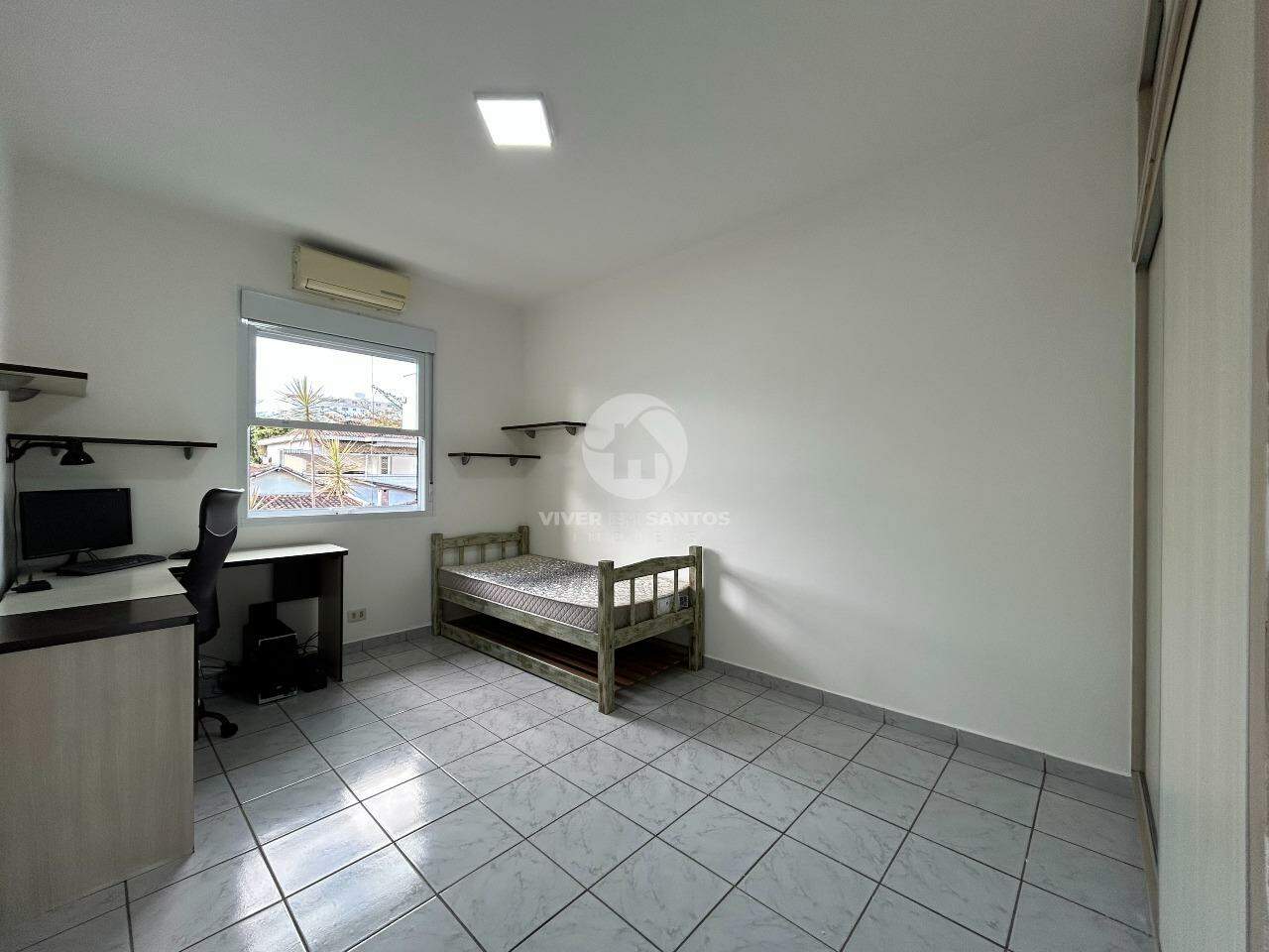 Casa Sobreposta em Condomínio 2 Dormitórios, Pronta para Morar no Embaré - Santos SP em Embaré, Santos — foto 11