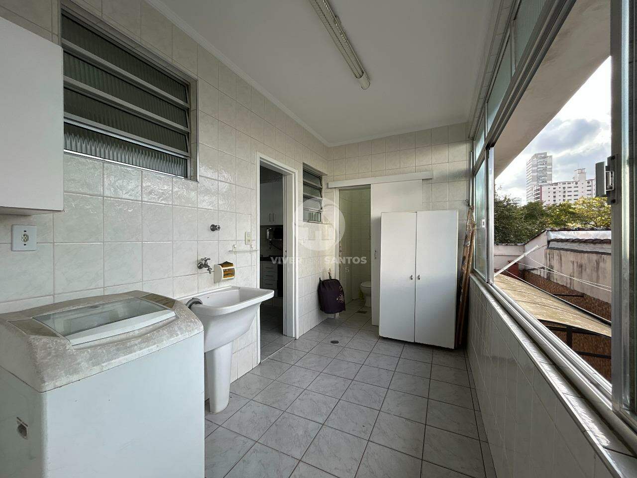 Casa Sobreposta em Condomínio 2 Dormitórios, Pronta para Morar no Embaré - Santos SP em Embaré, Santos — foto 17