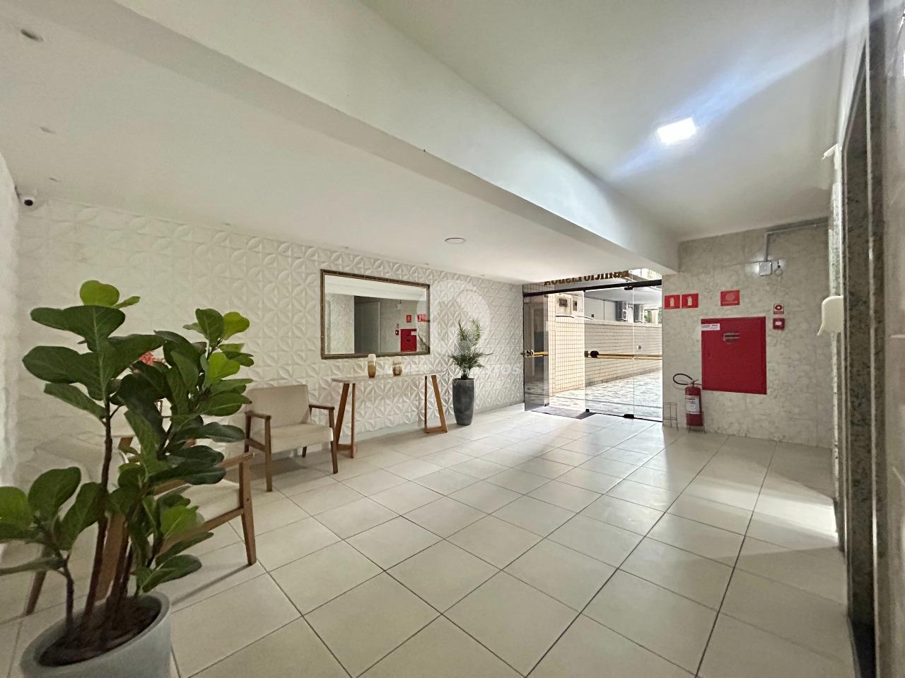 Sala Living Reformada, Quadra da Praia e Possibilidade de 1 Dormitório na Ponta da Praia - Santos SP em Ponta da Praia, Santos — foto 13