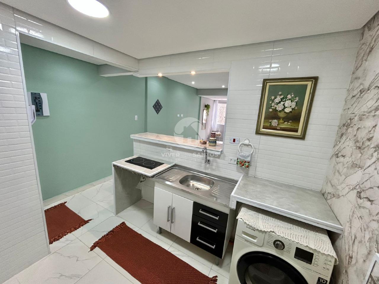 Sala Living Reformada, Quadra da Praia e Possibilidade de 1 Dormitório na Ponta da Praia - Santos SP em Ponta da Praia, Santos — foto 11