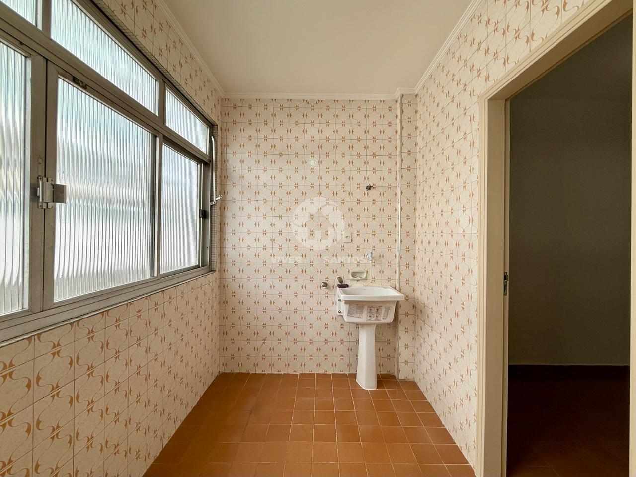 Apartamento 2 Dormitórios, Vaga Demarcada e Dependência no Gonzaga – Santos/SP em Gonzaga, Santos — foto 12