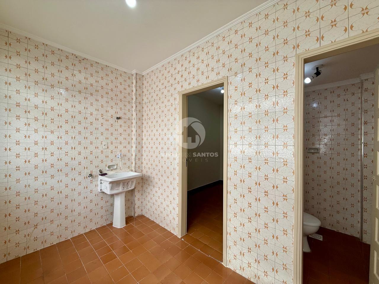 Apartamento 2 Dormitórios, Vaga Demarcada e Dependência no Gonzaga – Santos/SP em Gonzaga, Santos — foto 11