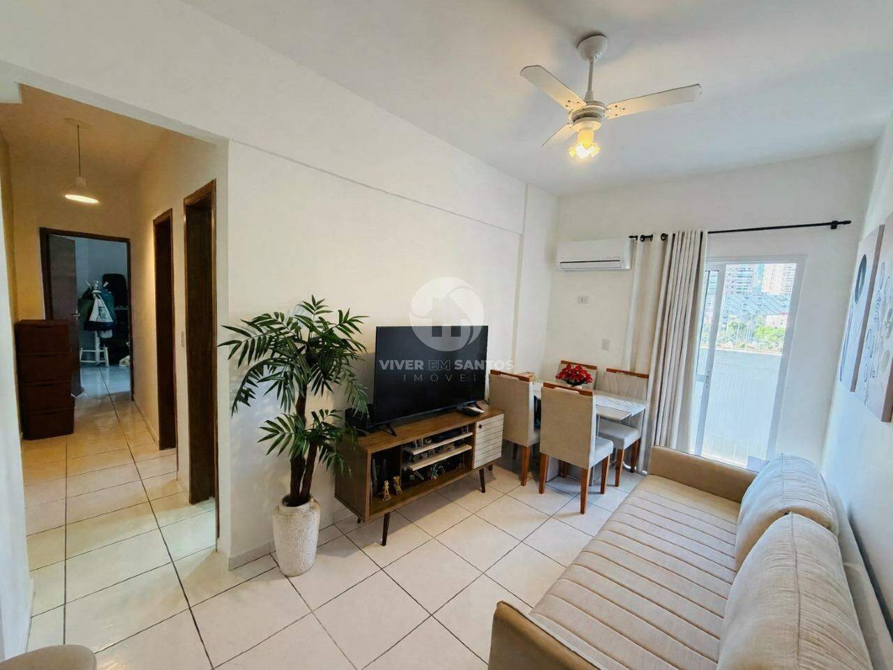 Apartamento 2 Dormitórios, Suíte, Varanda e Vaga Demarcada no Campo Grande – Santos/SP em Campo Grande, Santos — foto 2