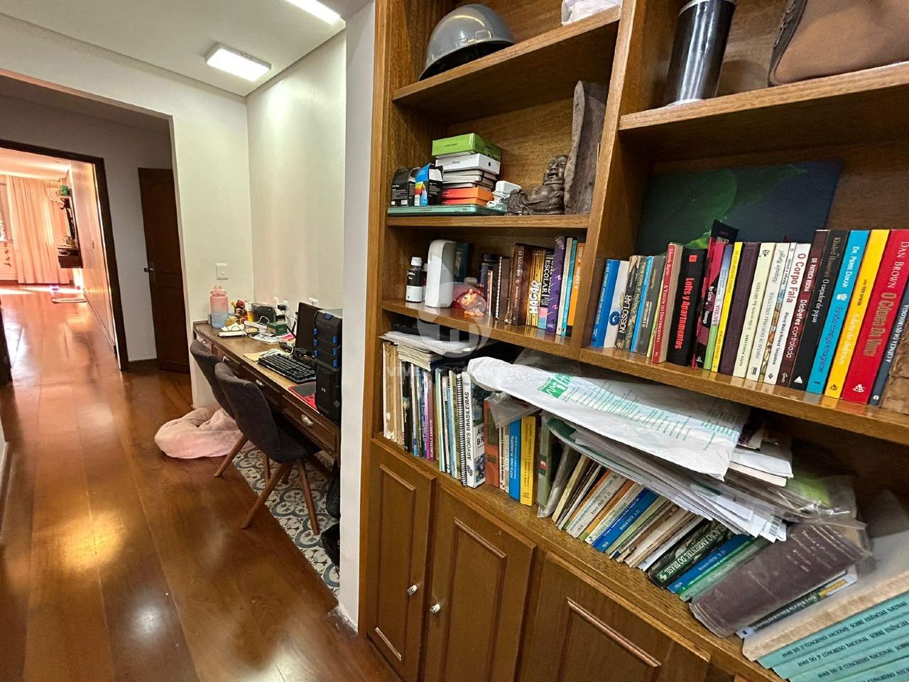 Apartamento 3 Dormitórios, Suíte, Dependência Completa e 2 Vagas no Gonzaga - Santos/SP em Gonzaga, Santos — foto 9