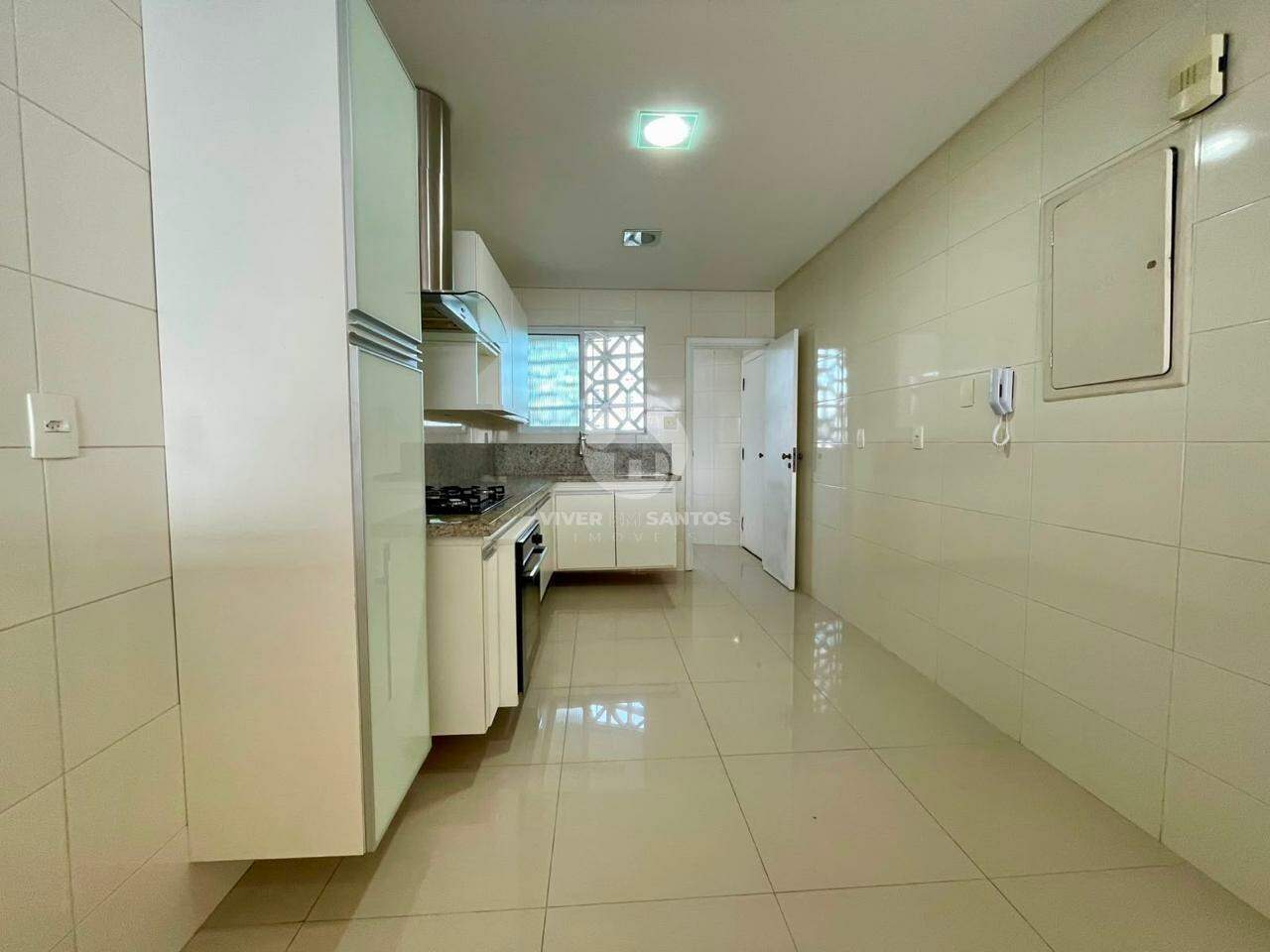 Apartamento Frente Mar, 3 Dormitórios, Suíte e 2 Vagas – Santos/SP em José Menino, Santos — foto 8