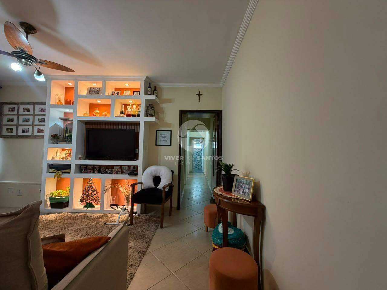 Apartamento Reformado e Mobiliado, 3 Dormitórios, Elevador e 1 Vaga na Encruzilhada – Santos/SP em Encruzilhada, Santos — foto 3