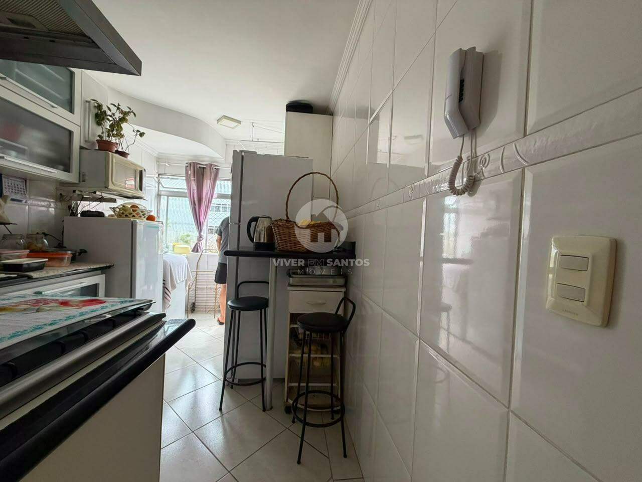 Apartamento Reformado e Mobiliado, 3 Dormitórios, Elevador e 1 Vaga na Encruzilhada – Santos/SP em Encruzilhada, Santos — foto 16